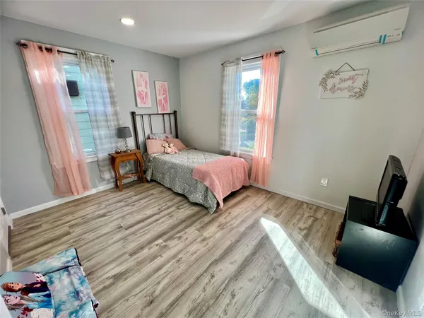 $3,100 | 126 West Main Street, Unit 1, Middletown, NY 10940