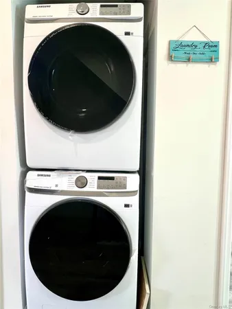$3,100 | 126 West Main Street, Unit 1, Middletown, NY 10940
