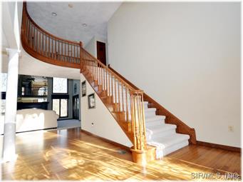 594 South Mulberry Road Collinsville, IL 62234 - Photo 3 of 21 Gallery Image 3
