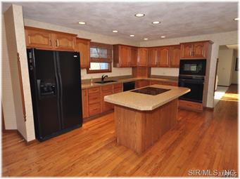 594 South Mulberry Road Collinsville, IL 62234 - Photo 9 of 21 Gallery Image 9