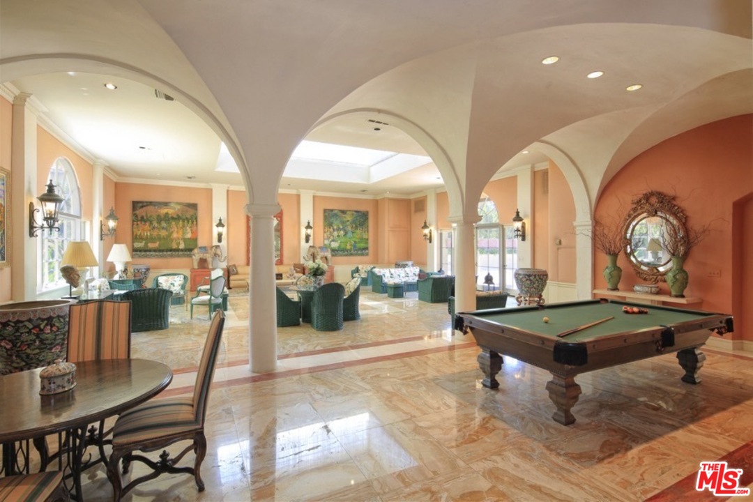 10445 Bellagio Road Los Angeles, CA 90077 - Photo 8 of 13 Gallery Image 8
