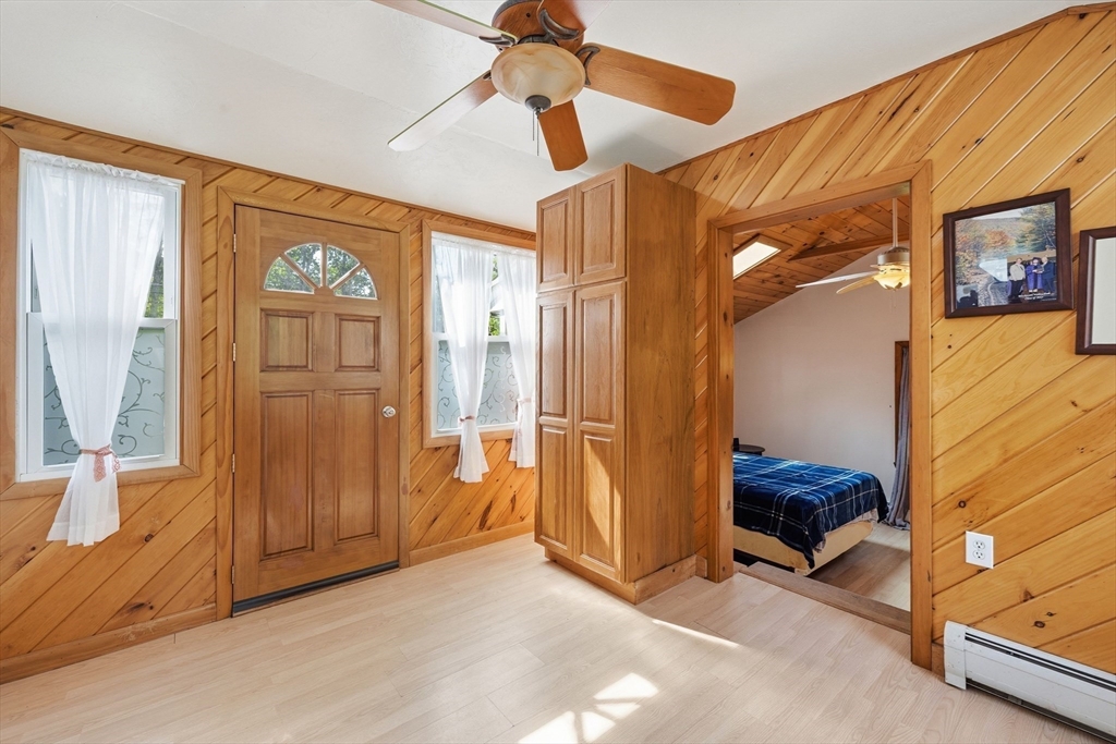 126 Putnam Hill Road Sutton, MA 01590 - Photo 12 of 32