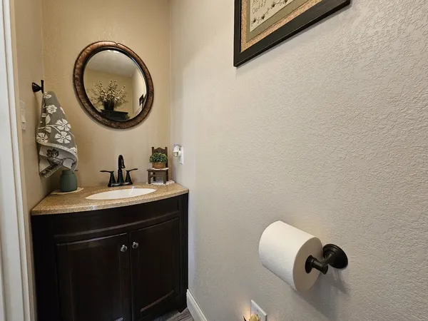 $285,000 | 204 Greenwalt Street, Wayne City, IL 62895