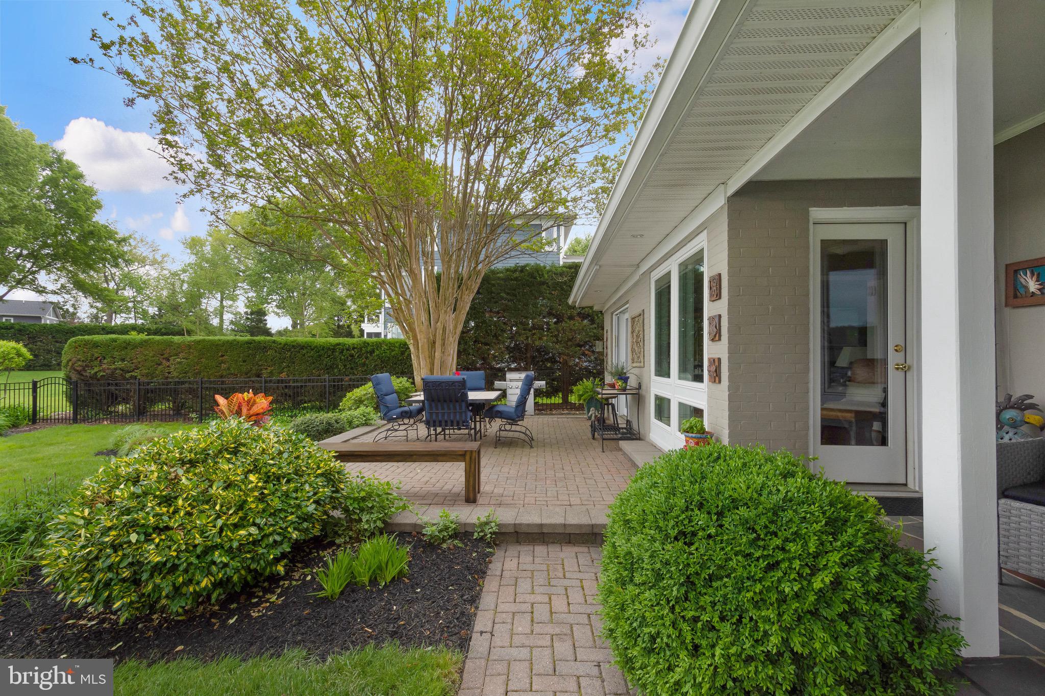 1127 Cherry Point Road West River, MD 20778 - Photo 16 of 48 Gallery Image 16