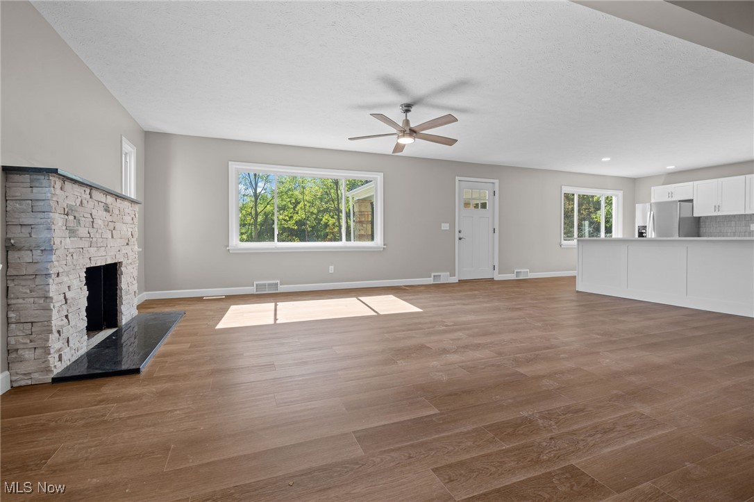 1043 Krumroy Road Akron, OH 44306 - Photo 10 of 48