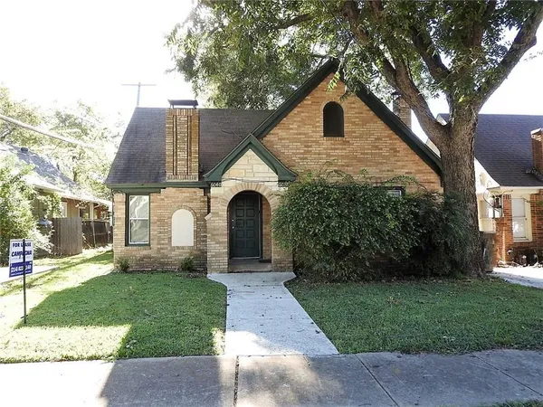 $1,495 | 6038 Victor Street, Dallas, TX 75214