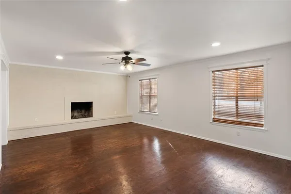 $2,900 | 701 Rocky Canyon Road, Arlington, TX 76012