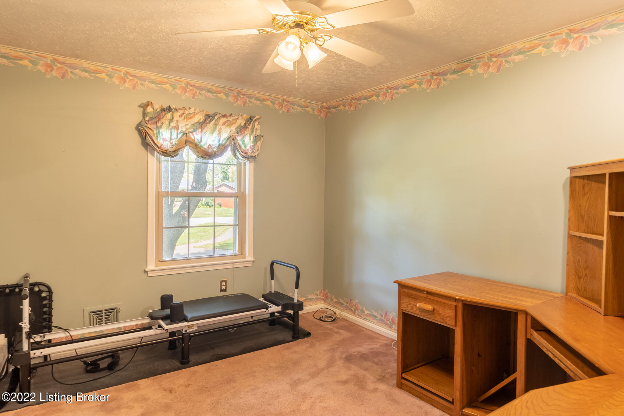 2924 Lexham Road Louisville, KY 40220 - Photo 21 of 33 22