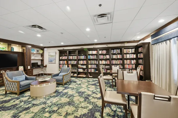 $2,000 | 5267 Europa Drive, Unit N, Boynton Beach, FL 33437