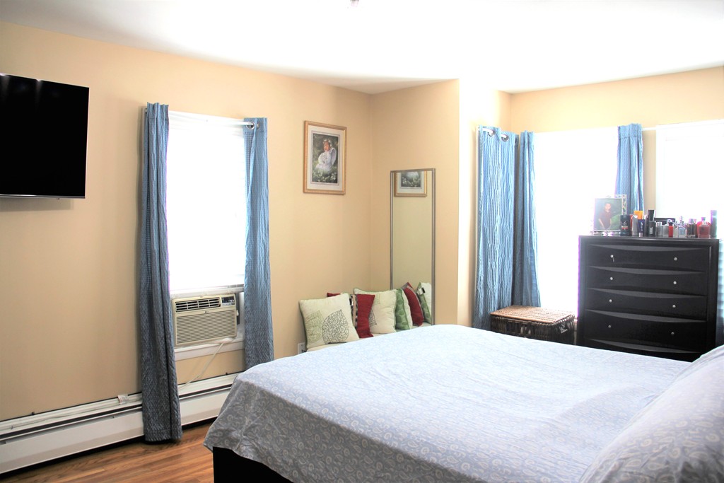 18 Carroll Street Chelsea, MA 02150 - Photo 8 of 19 Gallery Image 8