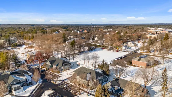 $330,000 | 5 Camperdown Elm Drive, Unit C6, Scarborough, ME 04074