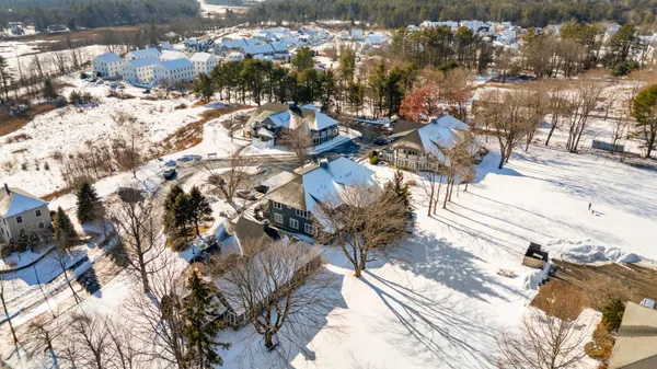 $330,000 | 5 Camperdown Elm Drive, Unit C6, Scarborough, ME 04074