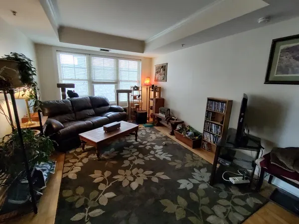 $330,000 | 5 Camperdown Elm Drive, Unit C6, Scarborough, ME 04074