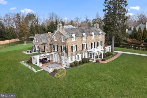 $4,200,000 | 658 Brooke Road, Wayne, PA 19087