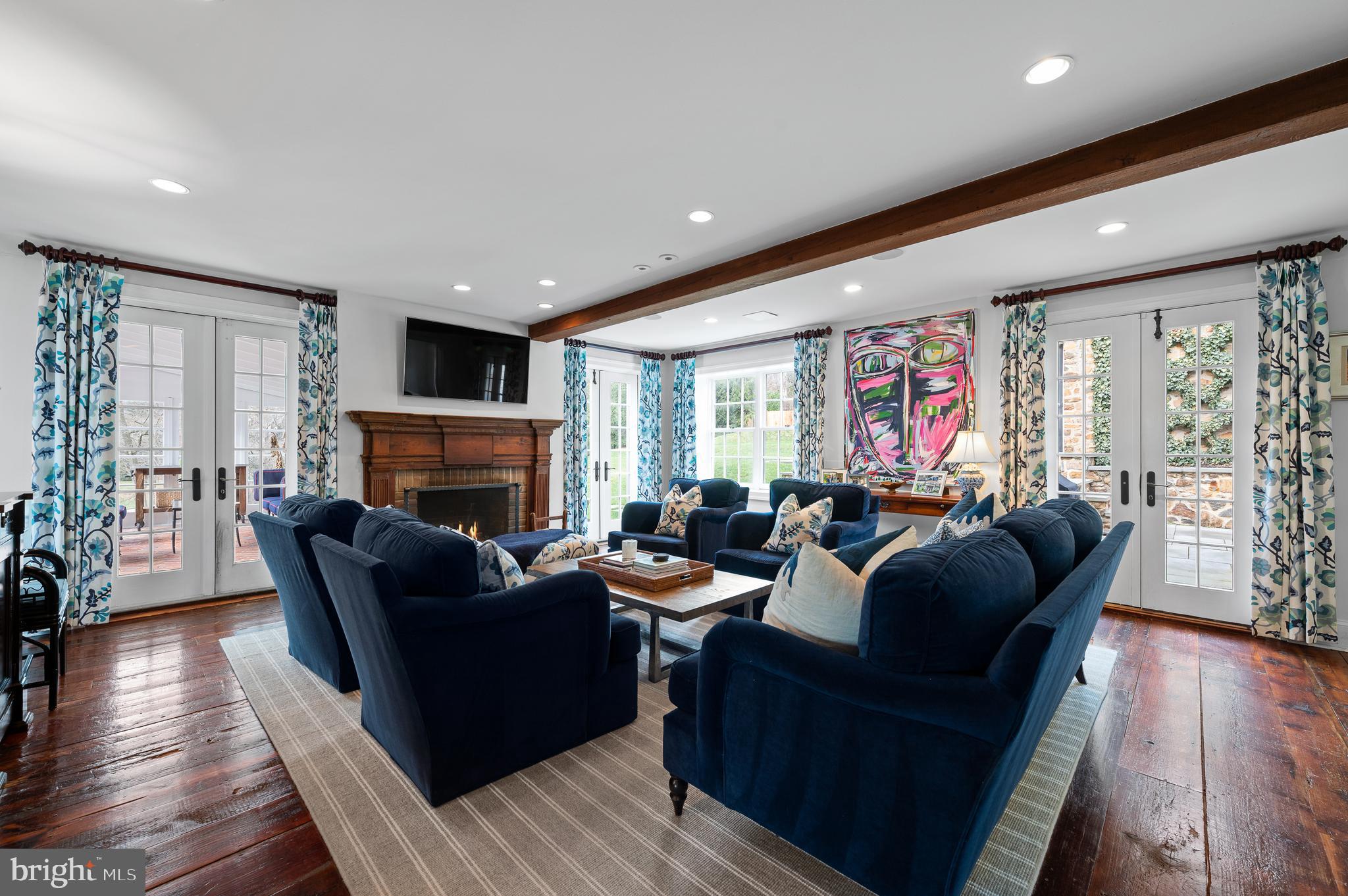 658 Brooke Road Wayne, PA 19087 - Photo 14 of 61 FAMILY ROOM