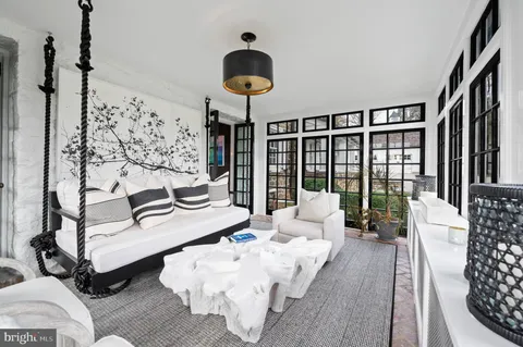 $4,200,000 | 658 Brooke Road, Wayne, PA 19087