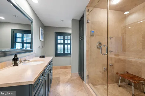 $4,200,000 | 658 Brooke Road, Wayne, PA 19087