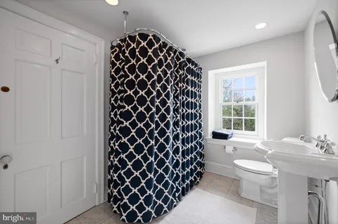 $4,200,000 | 658 Brooke Road, Wayne, PA 19087