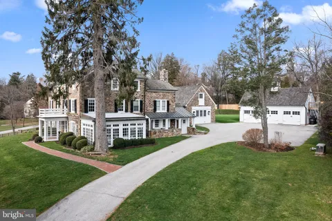 $4,200,000 | 658 Brooke Road, Wayne, PA 19087