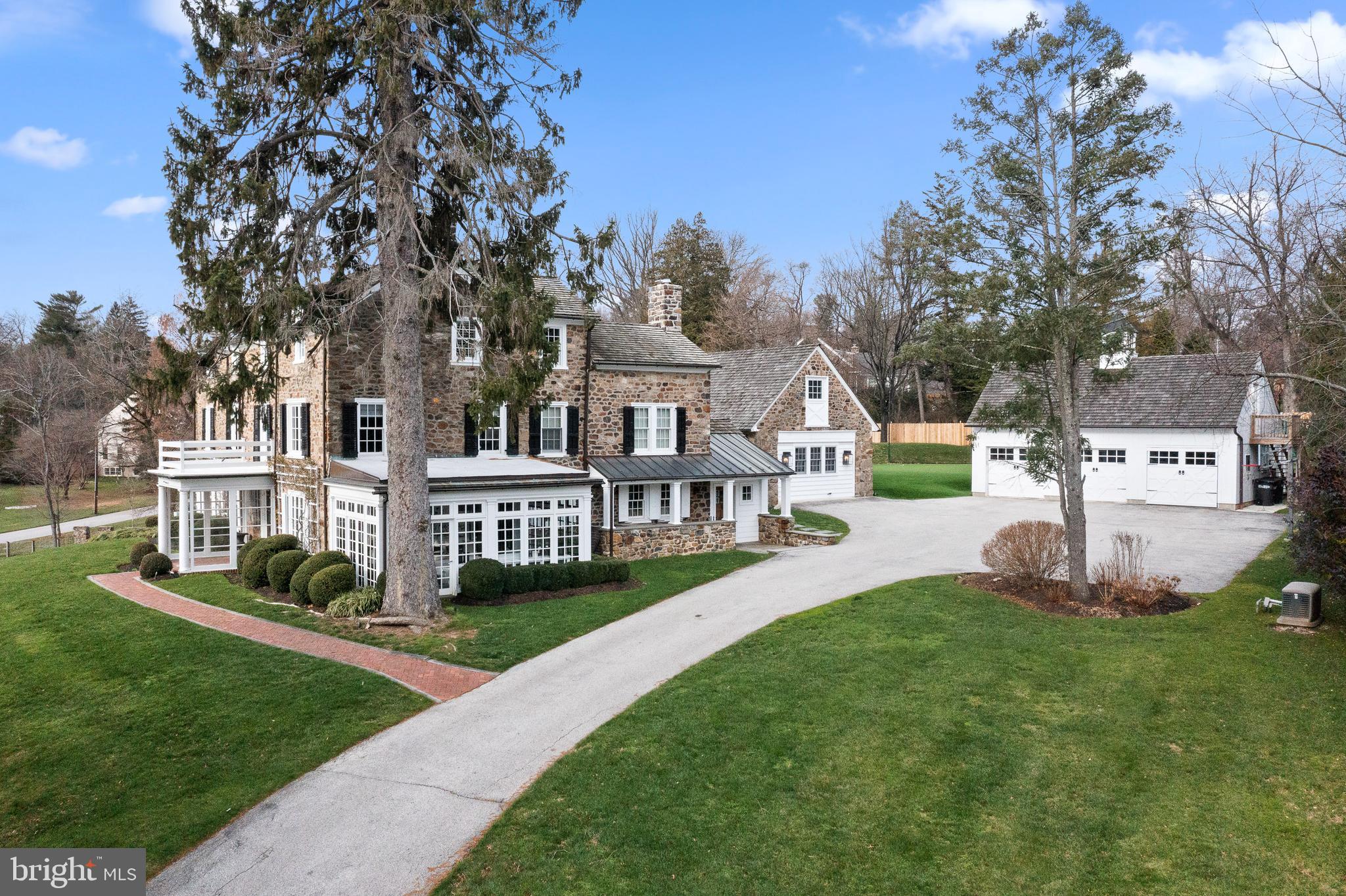 658 Brooke Road Wayne, PA 19087 - Photo 4 of 61