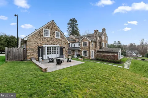 $4,200,000 | 658 Brooke Road, Wayne, PA 19087