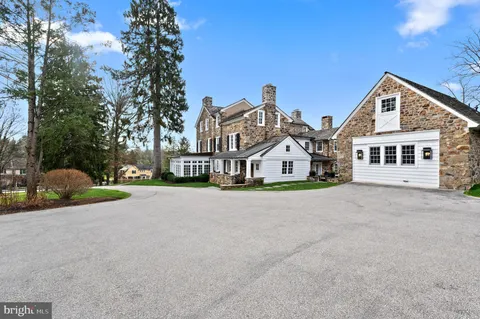 $4,200,000 | 658 Brooke Road, Wayne, PA 19087