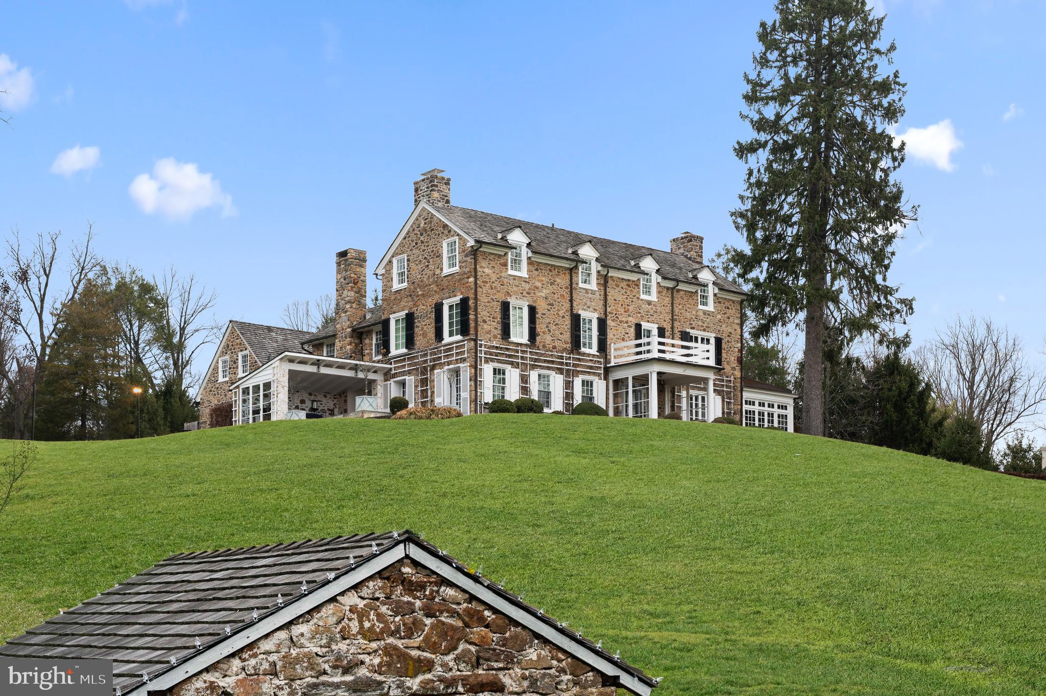 658 Brooke Road Wayne, PA 19087 - Photo 6 of 61