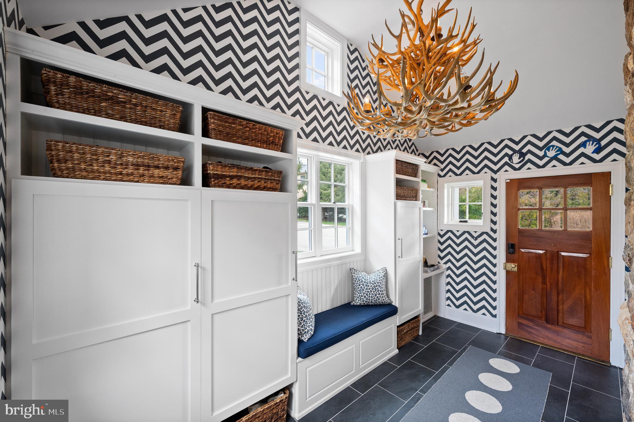 658 Brooke Road Wayne, PA 19087 - Photo 7 of 61 MUD ROOM