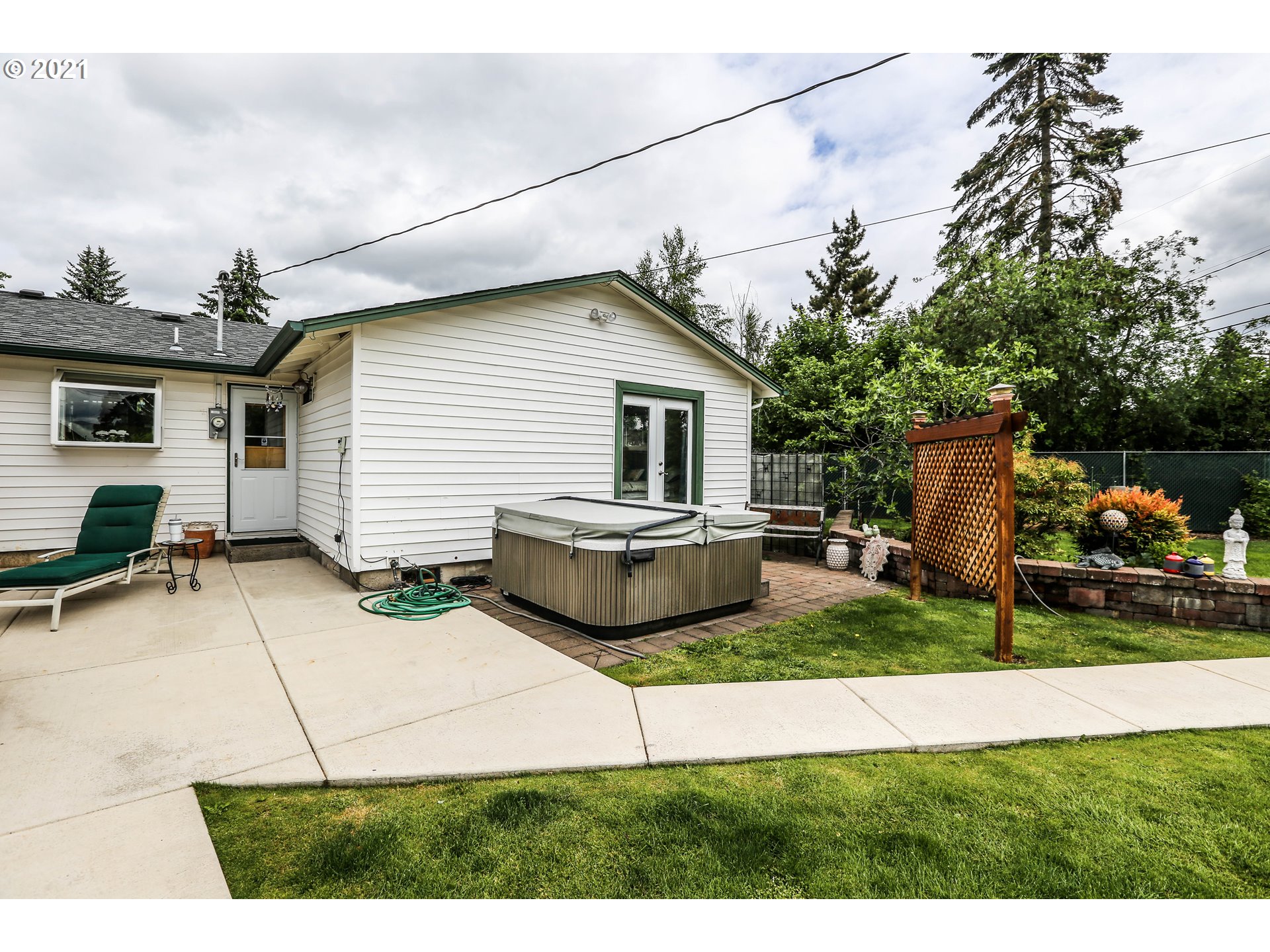 1816 Swank Court Springfield, OR 97477 - Photo 14 of 25