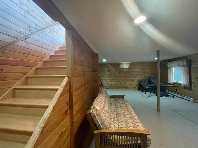 $3,200 | 609 South Main Street, Newport, NH 03773