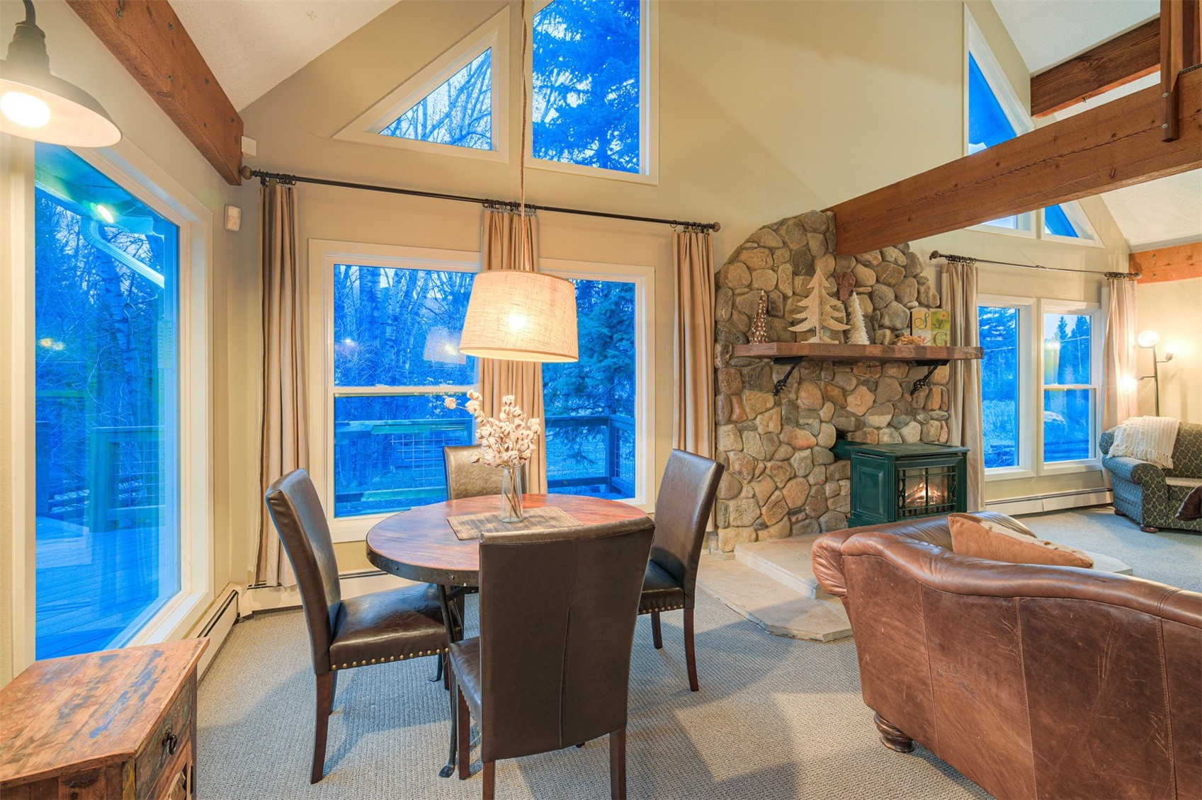 396 Hamilton Creek Road Silverthorne, CO 80498 - Photo 7 of 43
