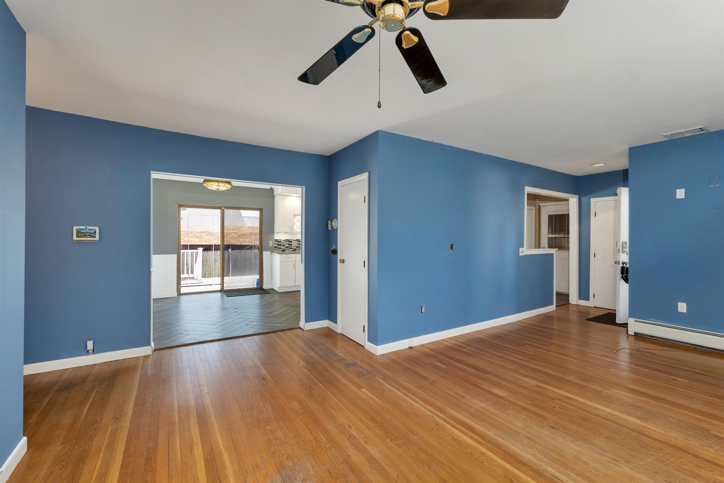 9 Dale Street Nashua, NH 03060 - Photo 11 of 40