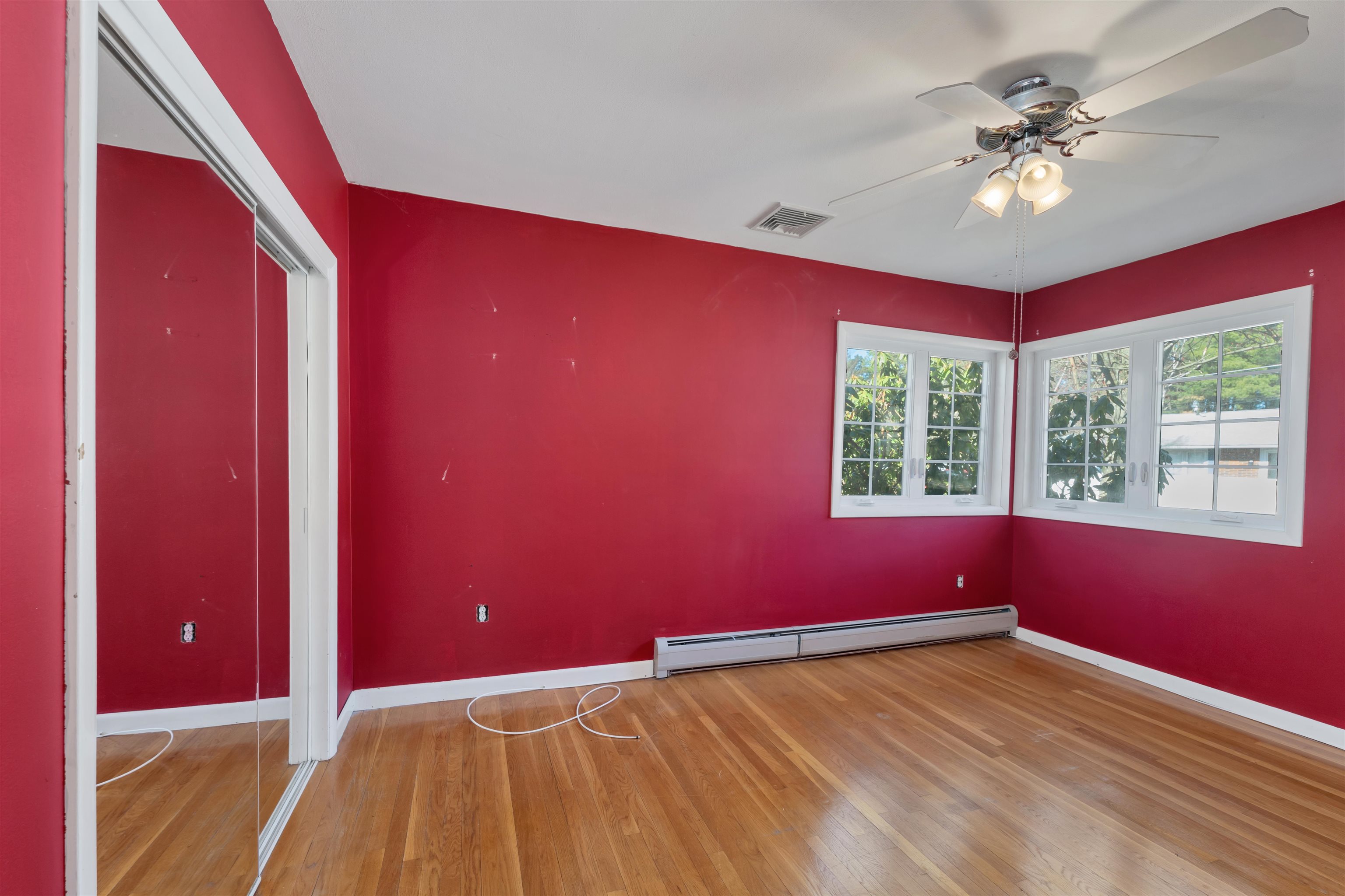 9 Dale Street Nashua, NH 03060 - Photo 15 of 40