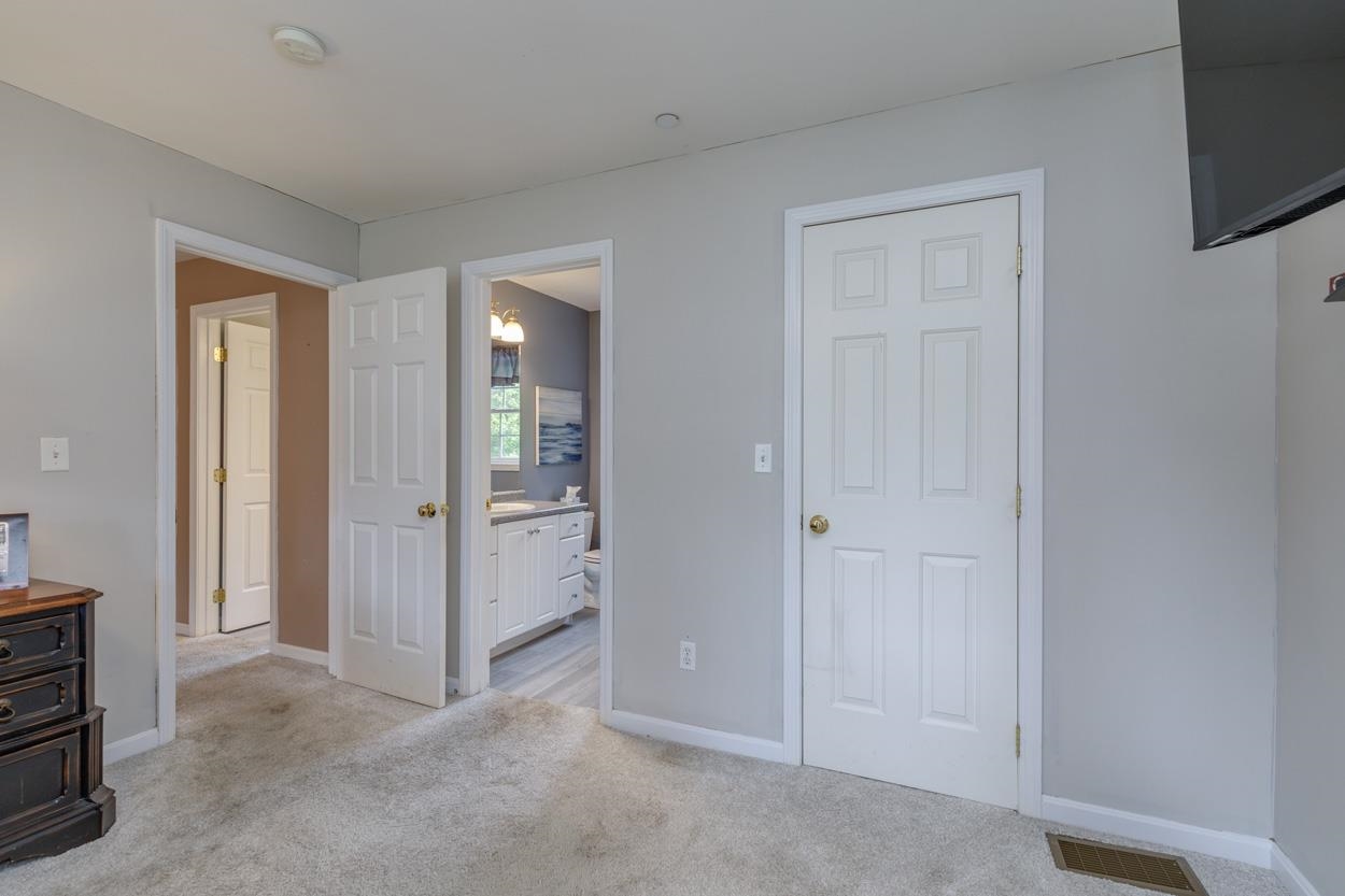 9 Misty Lane Hooksett, NH 03106 - Photo 18 of 57