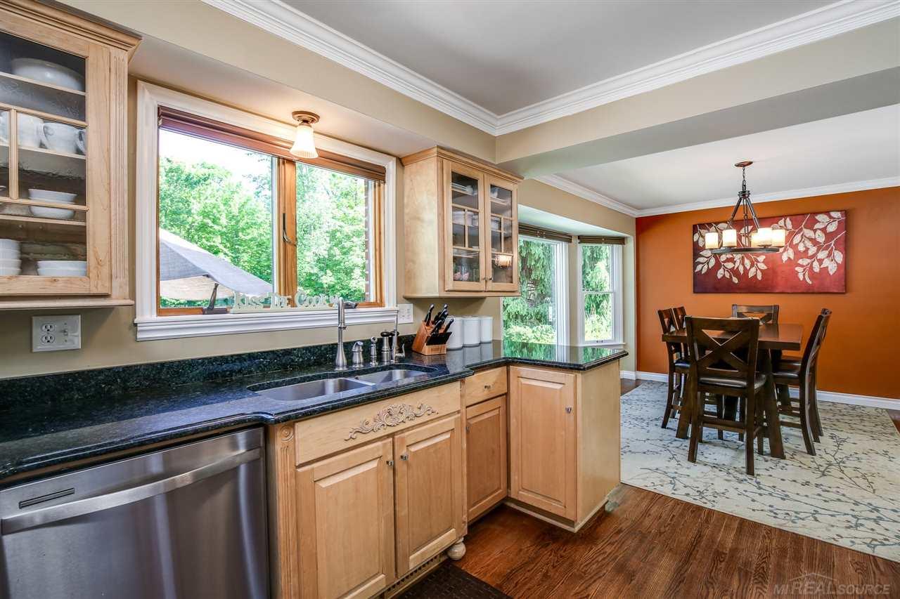 59945 Hayes Road Washington, MI 48094 - Photo 3 of 75 50013605-2.JPG