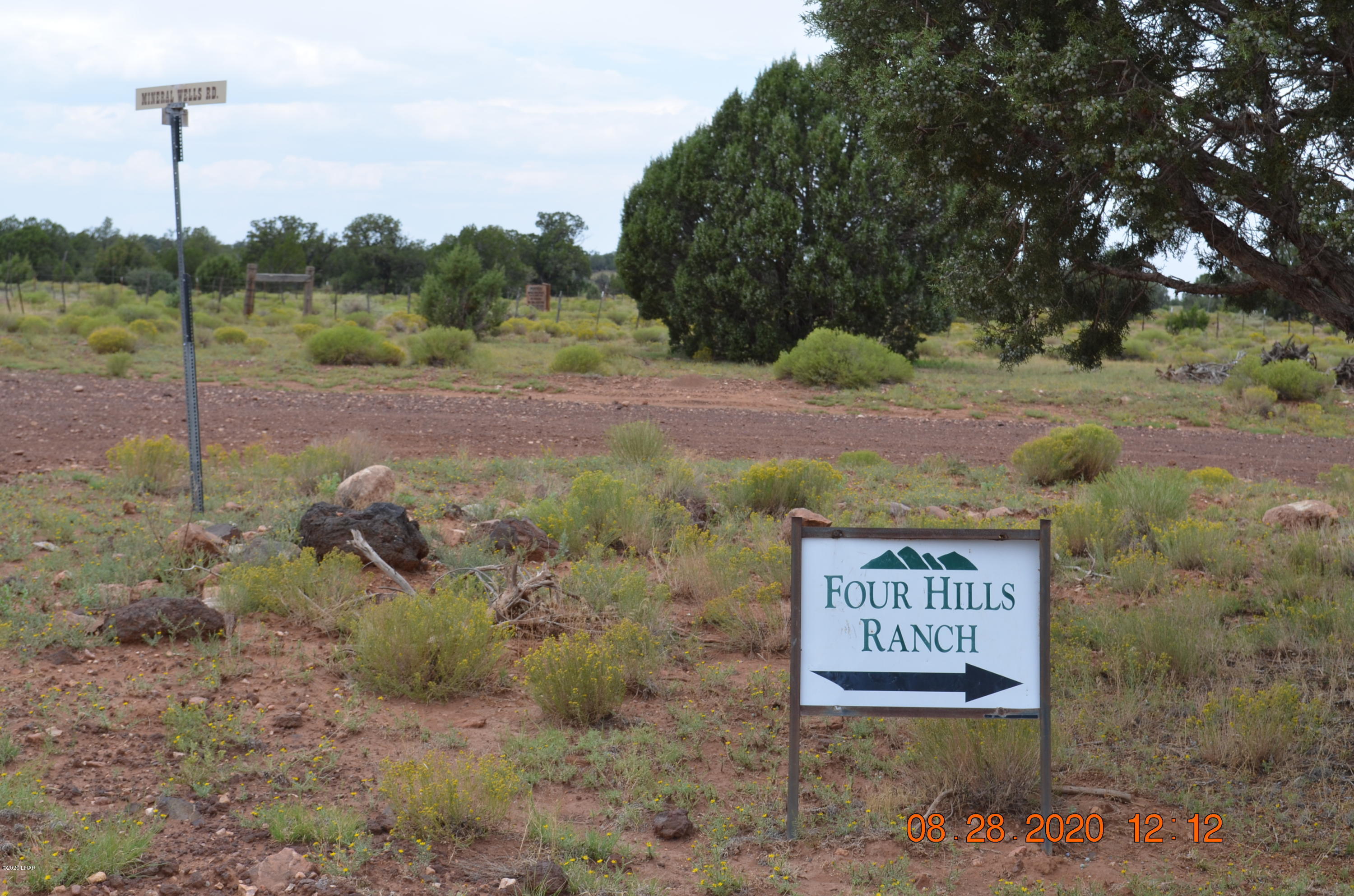 8852 West Bandera Pass Williams, AZ 86046 - Photo 15 of 19 a view of a park with trees