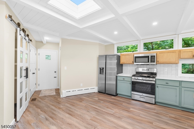 24 Fayson Lakes Road Kinnelon, NJ 07405 - Photo 12 of 29