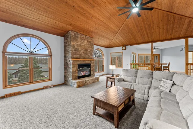 $849,900 | S4362 Fox Hill Circle, Baraboo, WI 53913