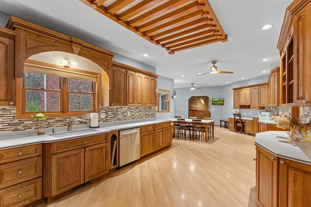 $849,900 | S4362 Fox Hill Circle, Baraboo, WI 53913