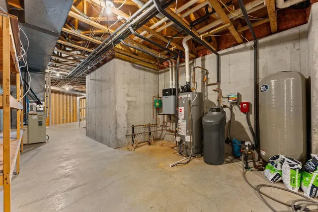 $849,900 | S4362 Fox Hill Circle, Baraboo, WI 53913