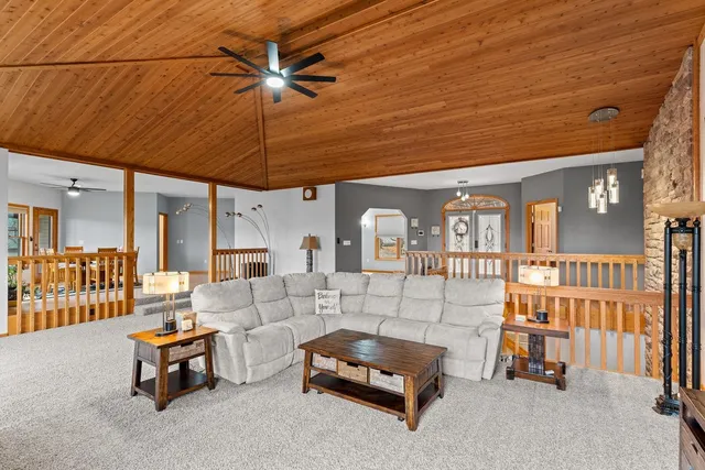 $849,900 | S4362 Fox Hill Circle, Baraboo, WI 53913