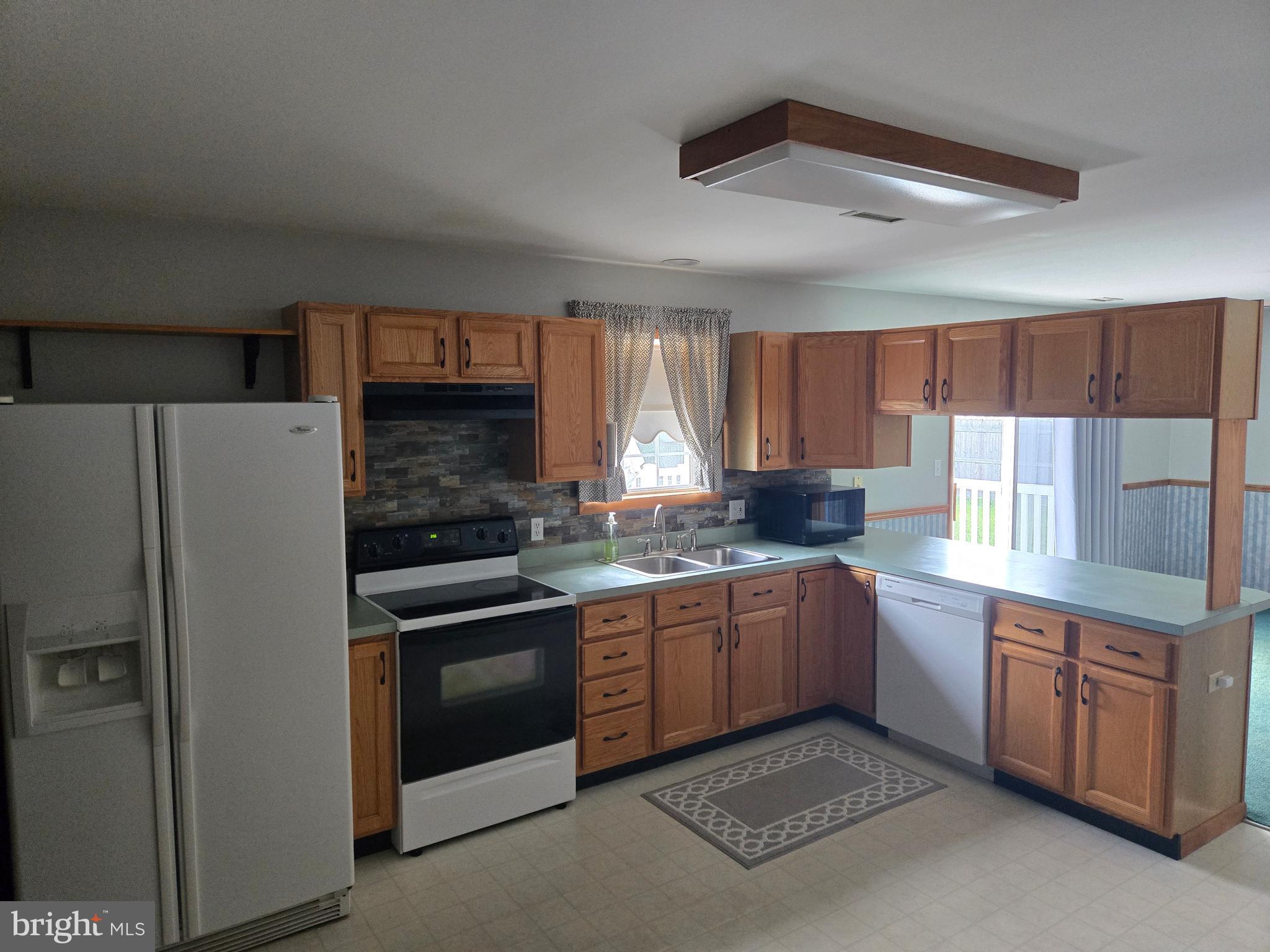 29110 Stockley Road Milton, DE 19968 - Photo 15 of 42 Kitchen