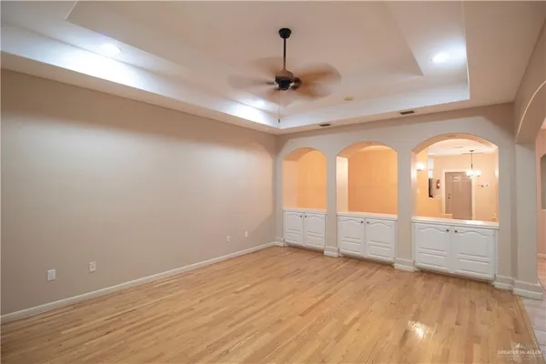 $1,950 | 113 East Yucca Avenue, McAllen, TX 78504