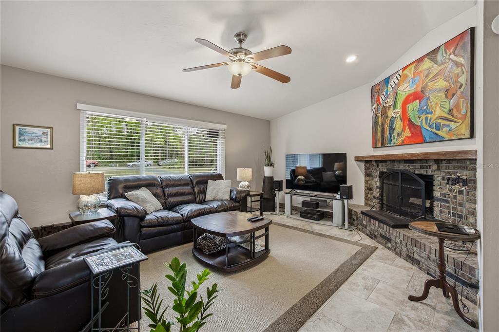 7808 Southwest 99th Lane Gainesville, FL 32608 - Photo 3 of 54