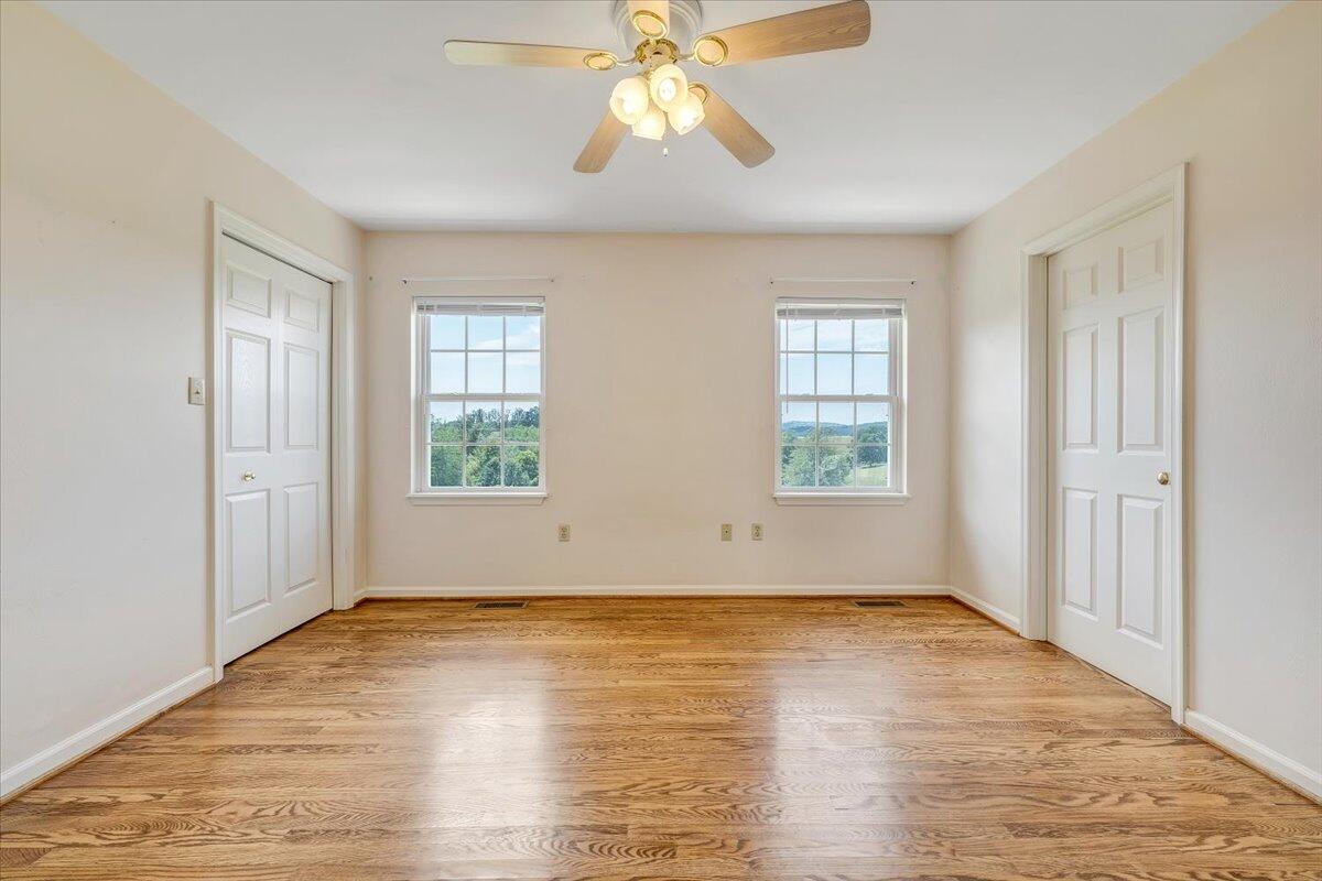 2265 Meadors Spur Road Moneta, VA 24121 - Photo 28 of 99 28-MIB05231