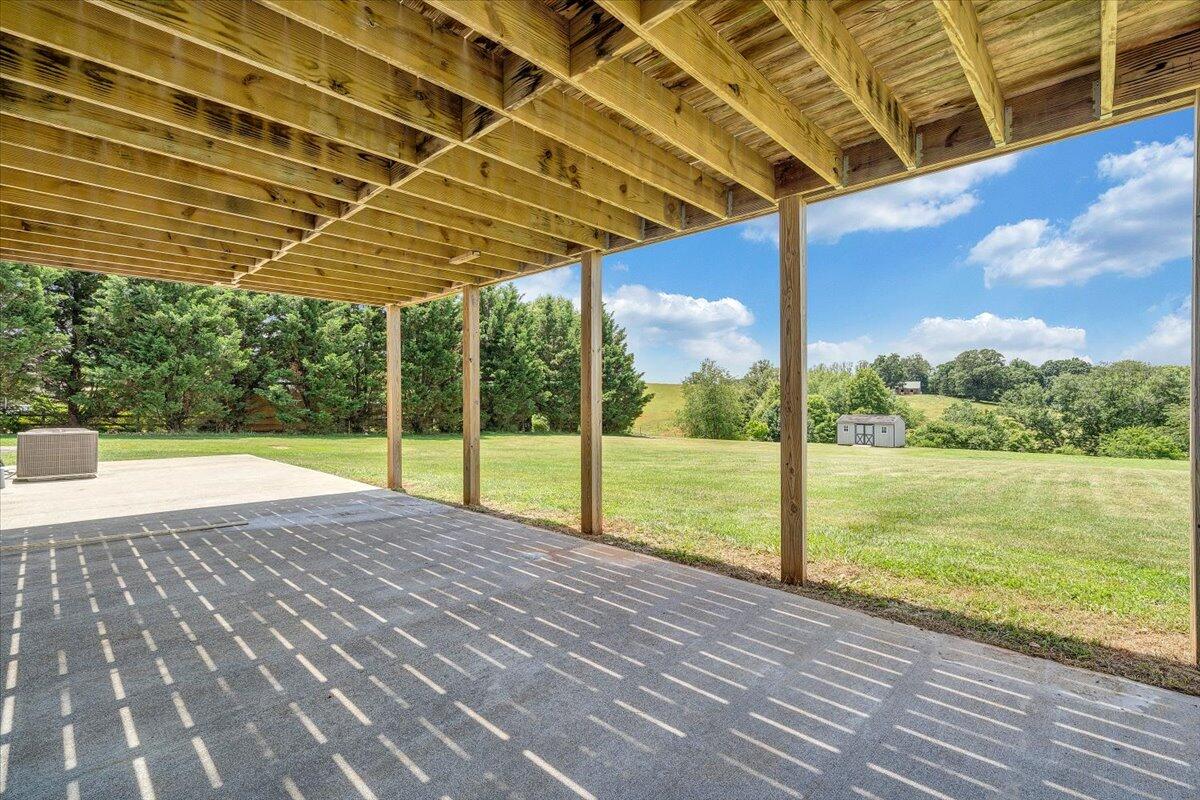 2265 Meadors Spur Road Moneta, VA 24121 - Photo 45 of 99 45-MIB05150