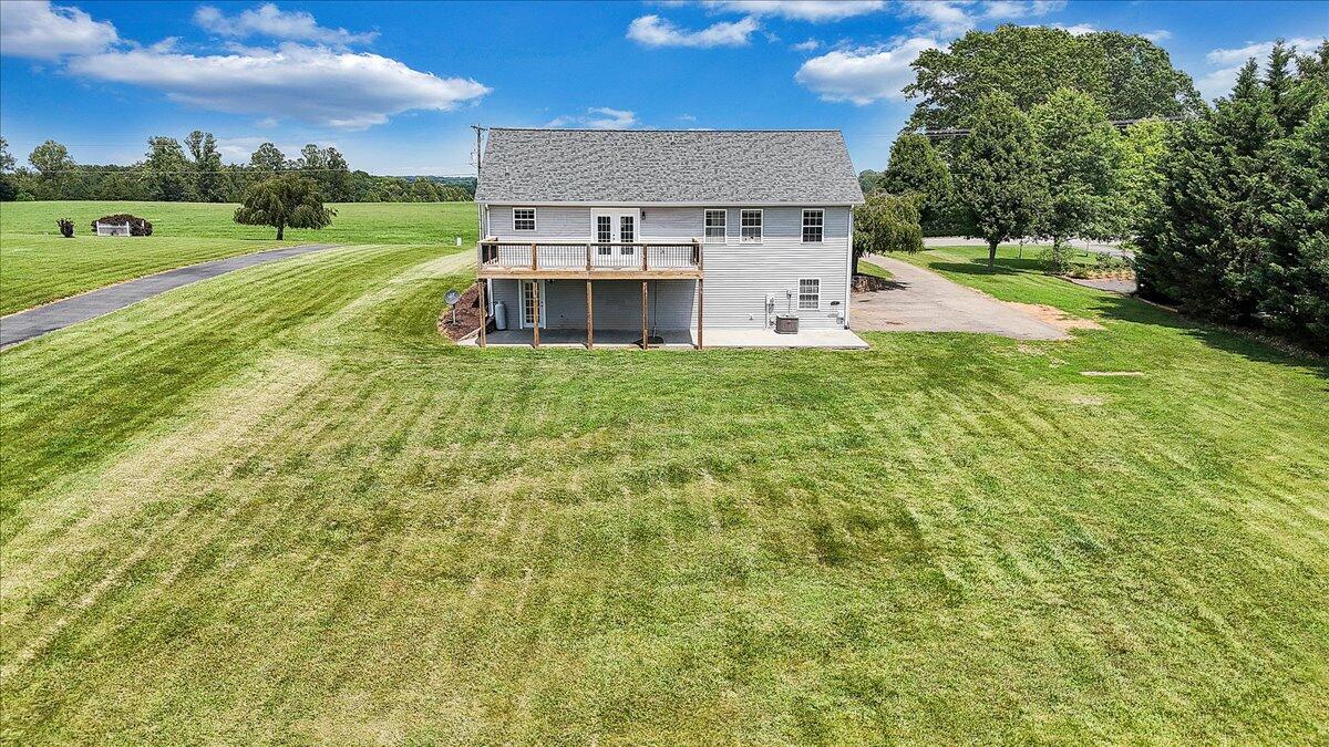 2265 Meadors Spur Road Moneta, VA 24121 - Photo 85 of 99 82-DJI_20250610143856_0022_D