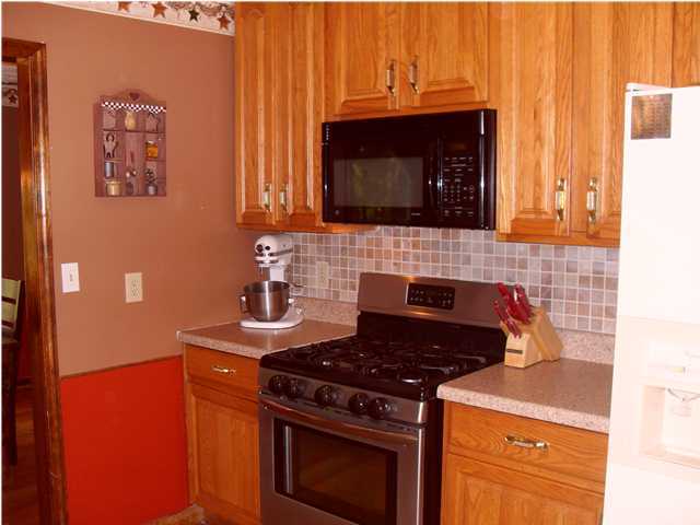 4622 Crow Road Northeast Dalton, GA 30721 - Photo 9 of 35 Additional Photo