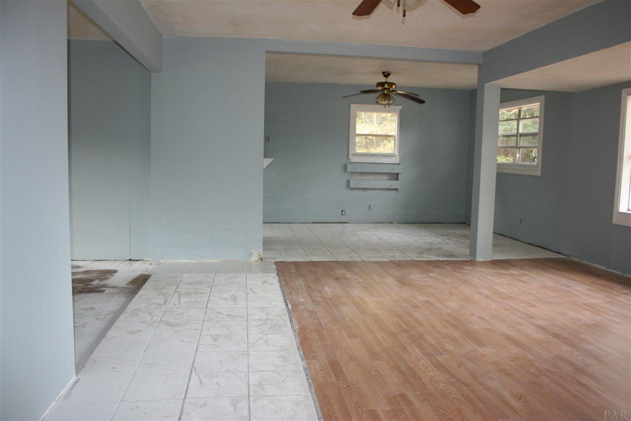 2897 Shell Road Jay, FL 32565 - Photo 13 of 21