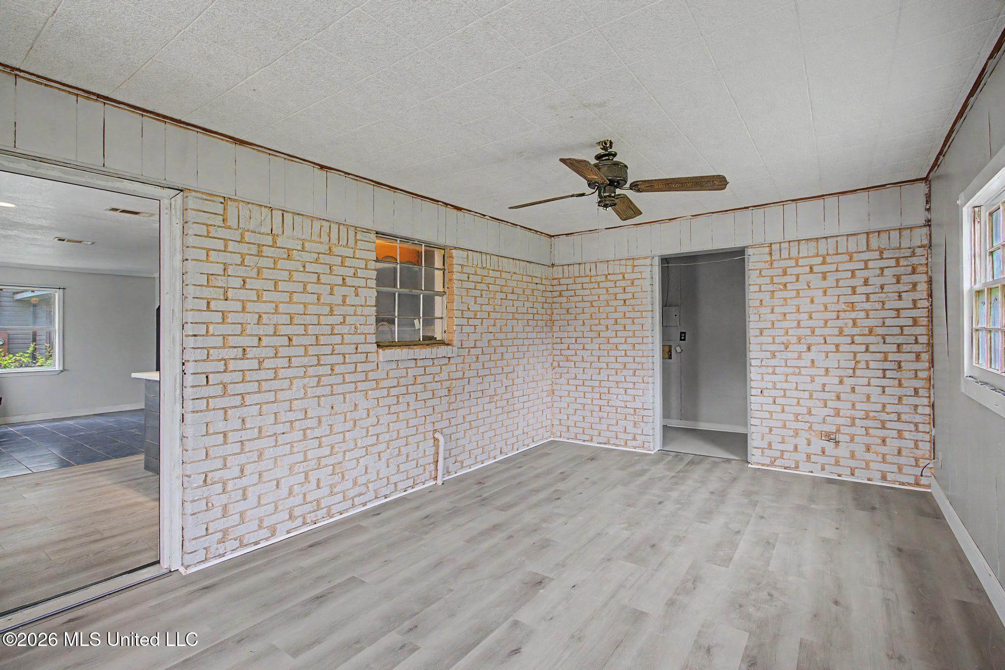 5018 Frederick Street Moss Point, MS 39563 - Photo 12 of 24 Bonus Rom